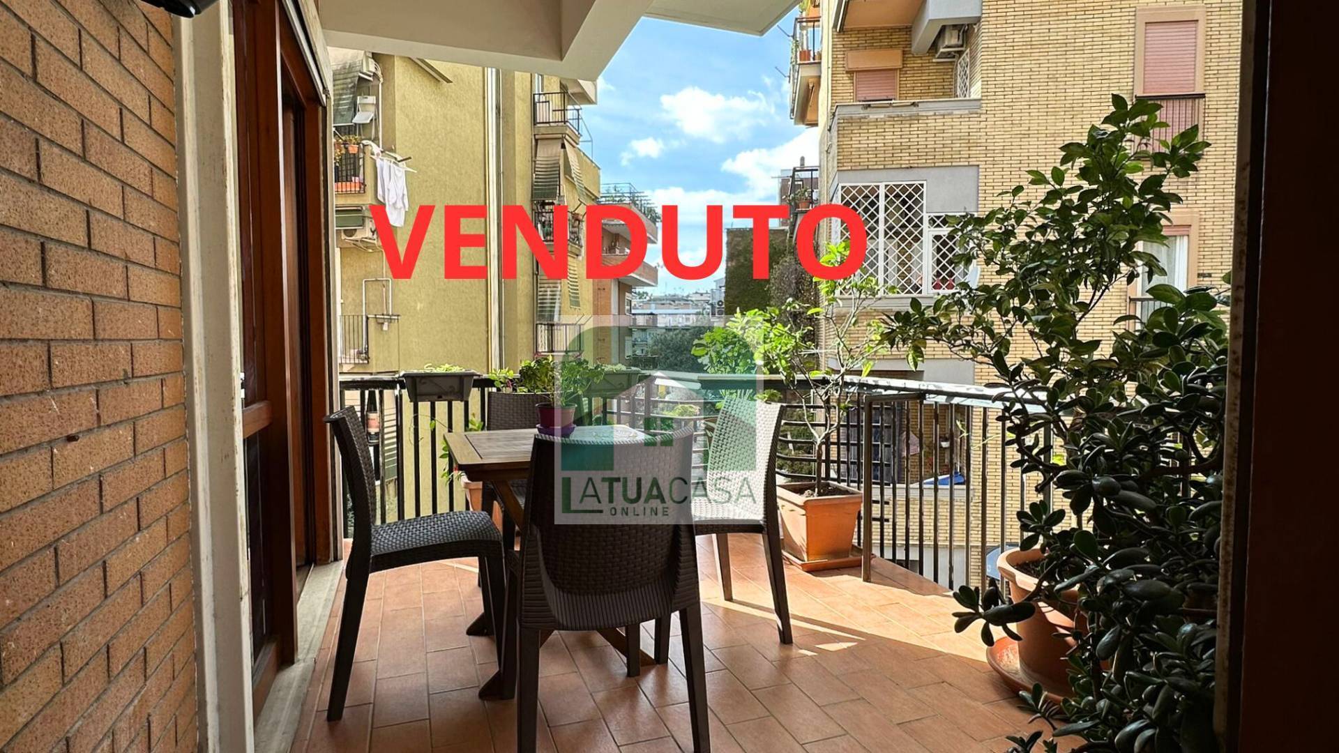 Appartamento in vendita a Roma