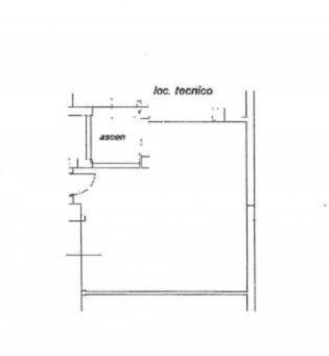 Box o garage in vendita a Roma