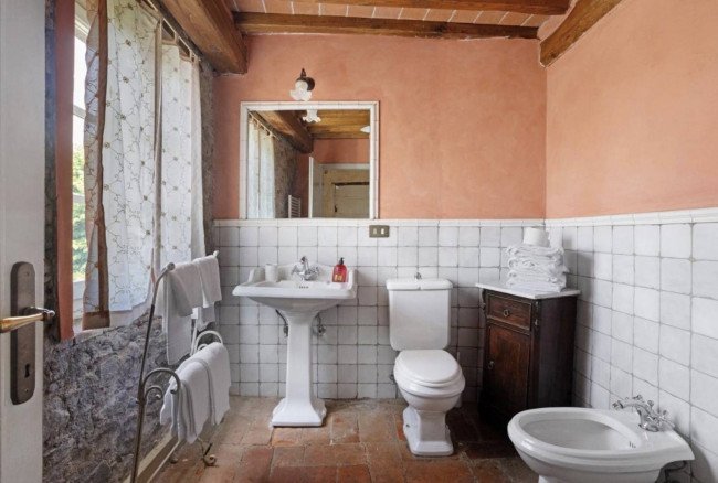 Villa in vendita a Massarosa