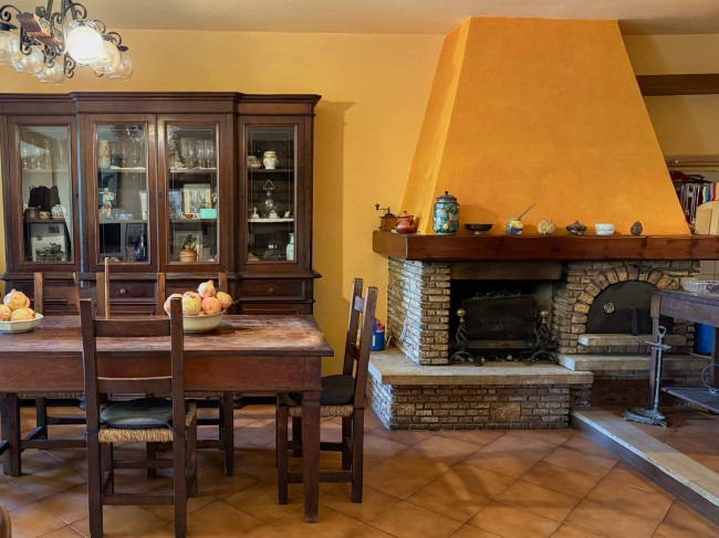 Terratetto in vendita a Lucca