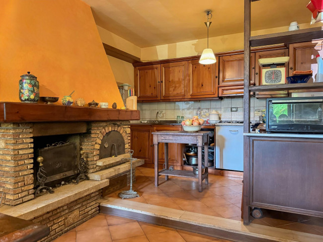 Terratetto in vendita a Lucca