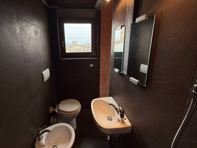 Appartamento in vendita a Lucca