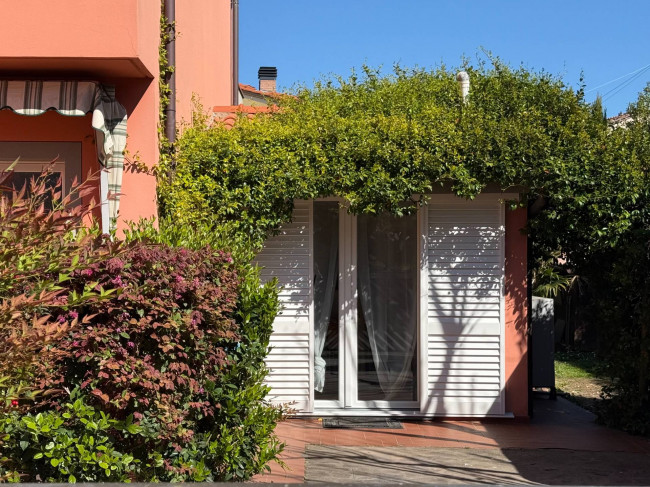 Casa singola in vendita a Lucca