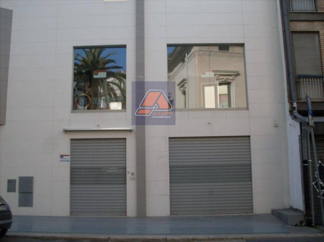 Locale commerciale in affitto/vendita a Andria
