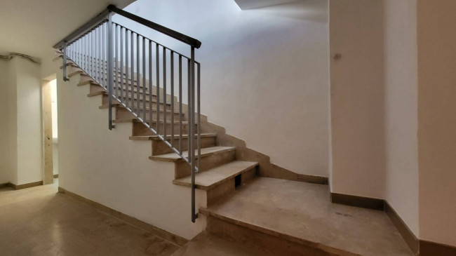 Locale commerciale in affitto/vendita a Andria