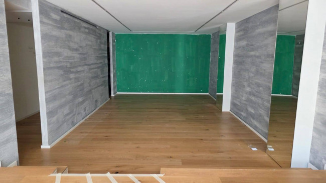 Locale commerciale in affitto/vendita a Andria