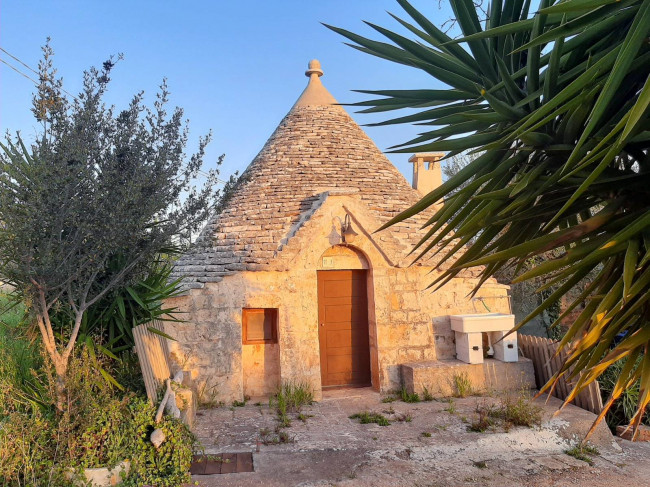 Trulli in vendita a Polignano a Mare