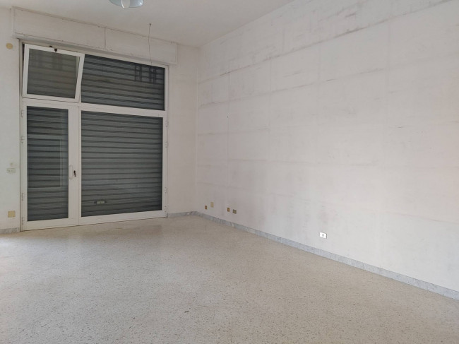 Locale commerciale in vendita a Monopoli