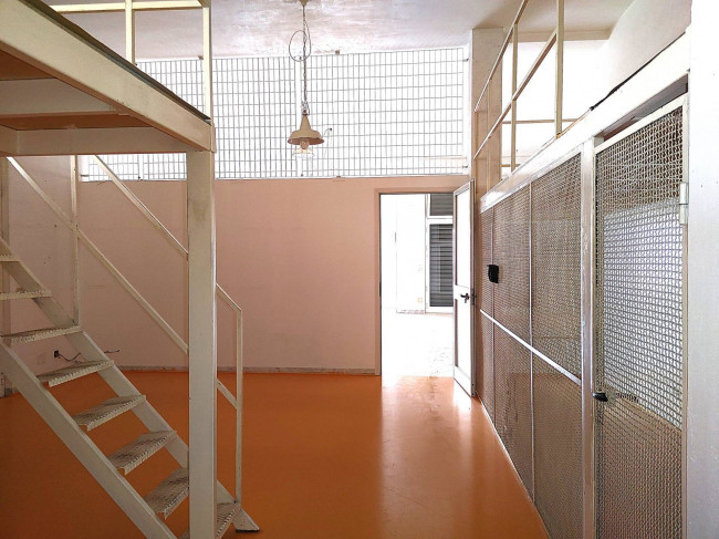 Locale commerciale in vendita a Monopoli