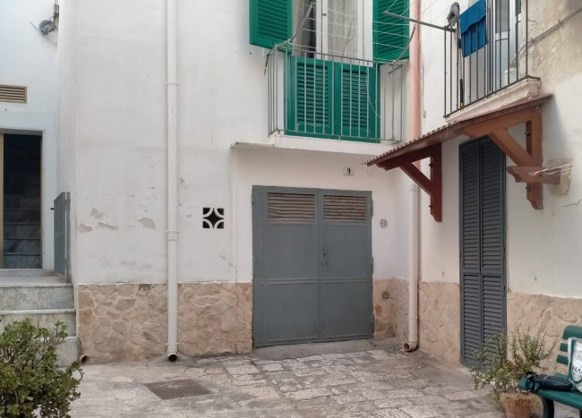 Locale commerciale in vendita a Monopoli