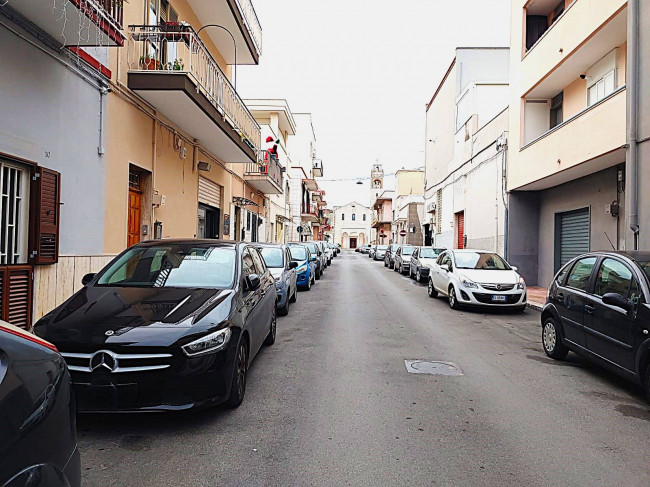 Locale commerciale in affitto a Monopoli