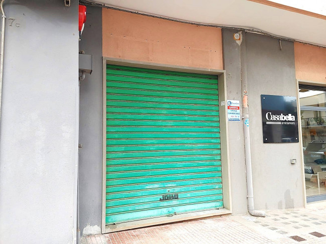 Locale commerciale in affitto a Monopoli