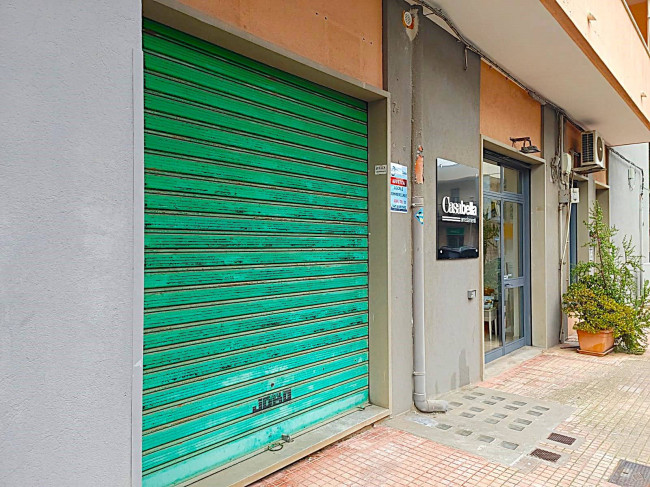 Locale commerciale in affitto a Monopoli