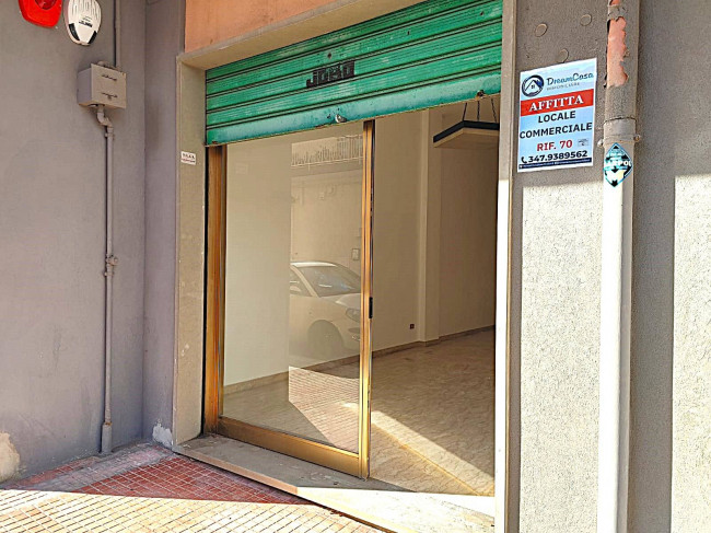 Locale commerciale in affitto a Monopoli