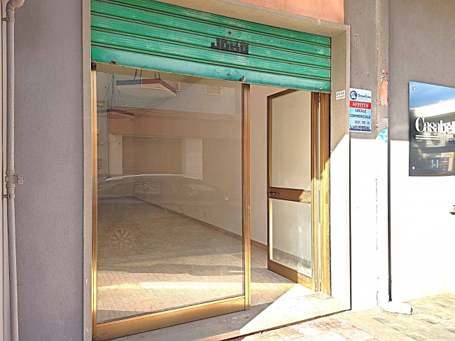 Locale commerciale in affitto a Monopoli