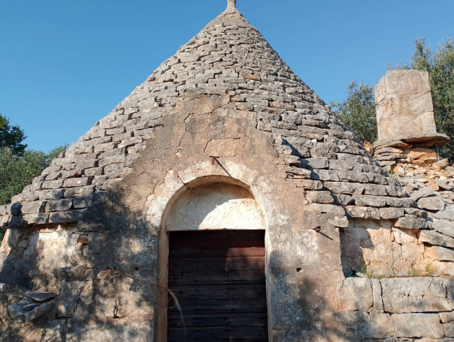 Trulli in vendita a Castellana Grotte