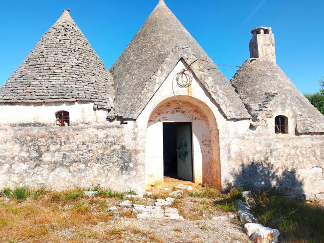 Trulli in vendita a Polignano a Mare