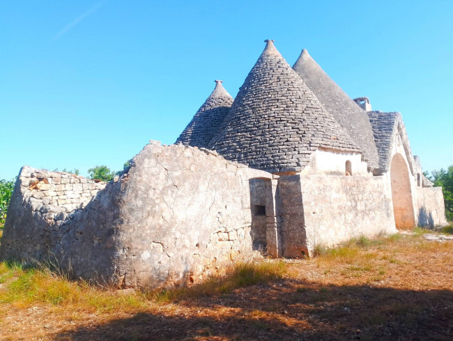 Trulli in vendita a Polignano a Mare