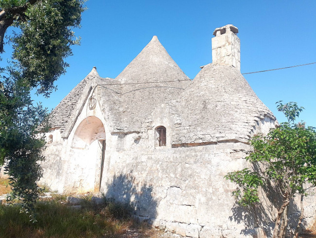 Trulli in vendita a Polignano a Mare