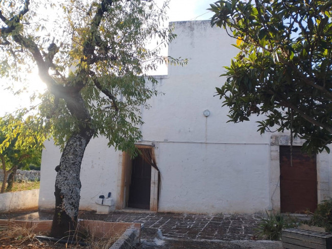 Rustico in vendita a Polignano a Mare