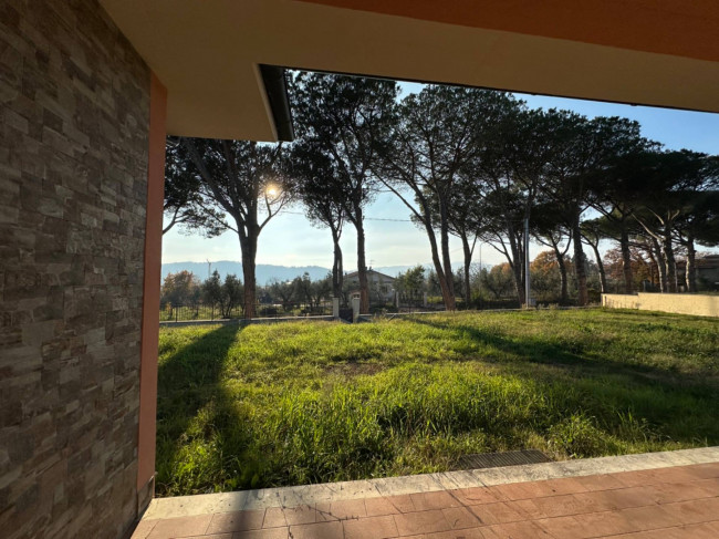 Villa in vendita a Scandriglia