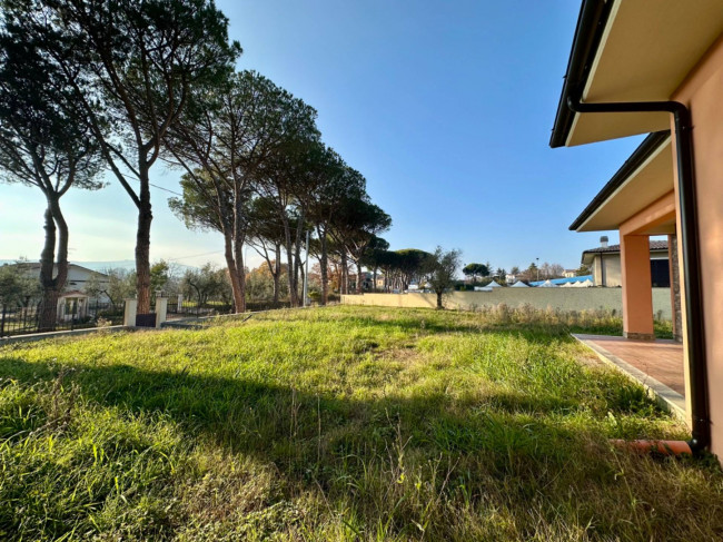 Villa in vendita a Scandriglia