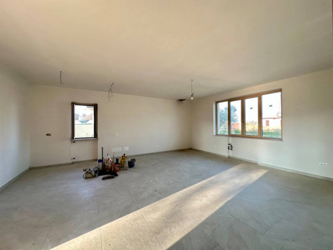 Villa in vendita a Scandriglia