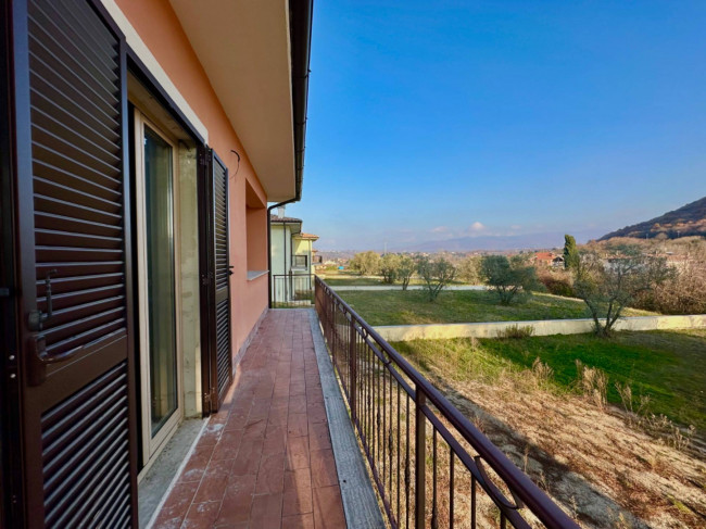 Villa in vendita a Scandriglia