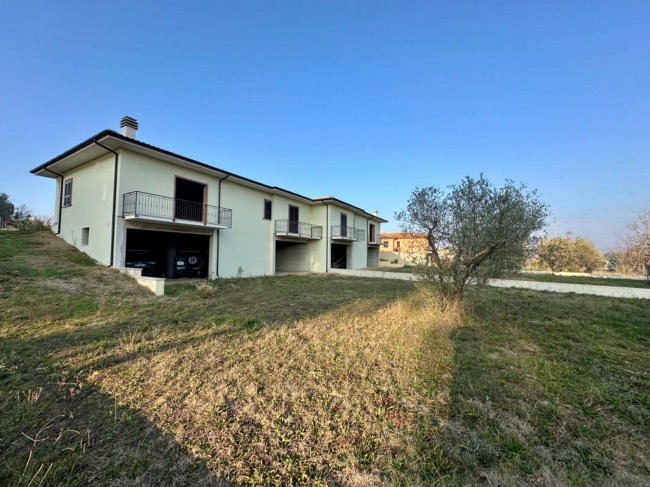 Villa in vendita a Scandriglia