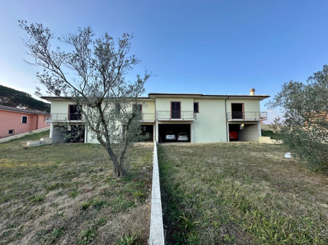 Villa in vendita a Scandriglia