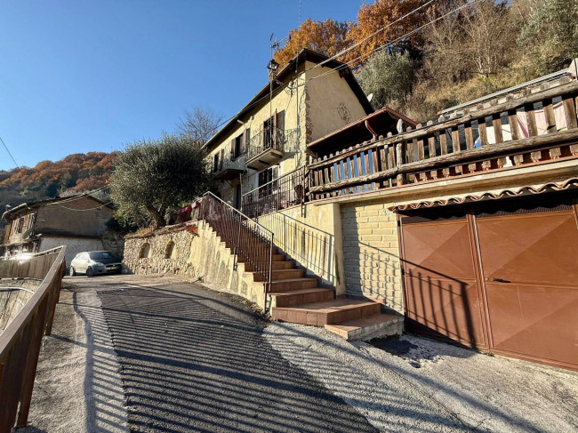 Casa singola in vendita a Antrodoco