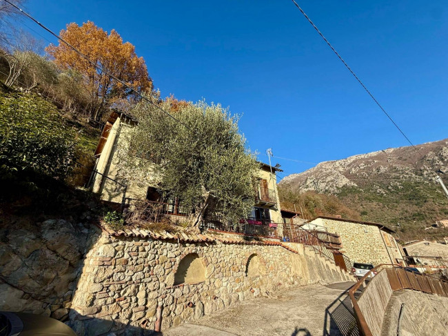 Casa singola in vendita a Antrodoco