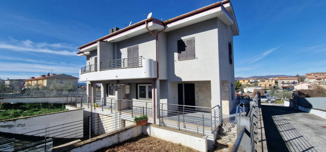 Villa in vendita a Poggio Moiano