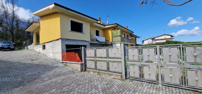 Villette a schiera in vendita a Poggio Nativo