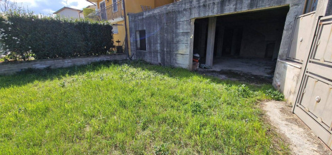 Villette a schiera in vendita a Poggio Nativo