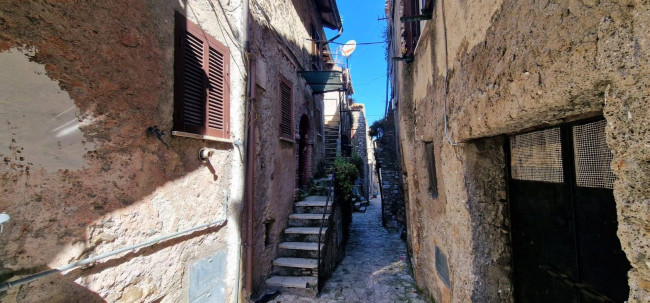 Appartamento in vendita a Montorio Romano