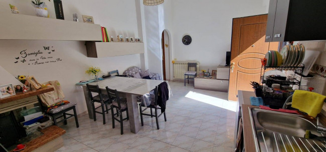 Appartamento in vendita a Scandriglia