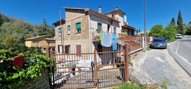 Appartamento in vendita a Toffia