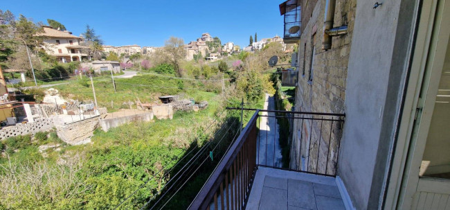 Appartamento in vendita a Toffia