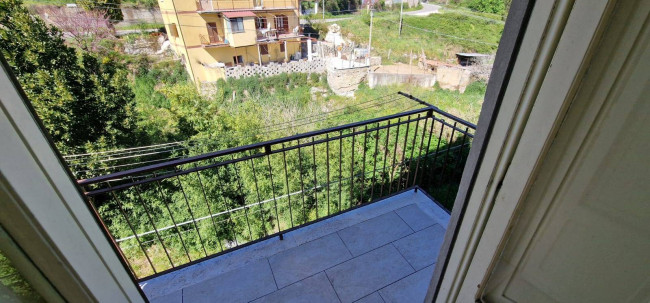 Appartamento in vendita a Toffia