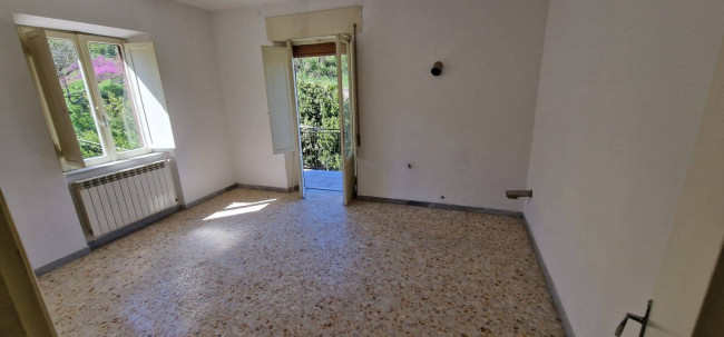 Appartamento in vendita a Toffia
