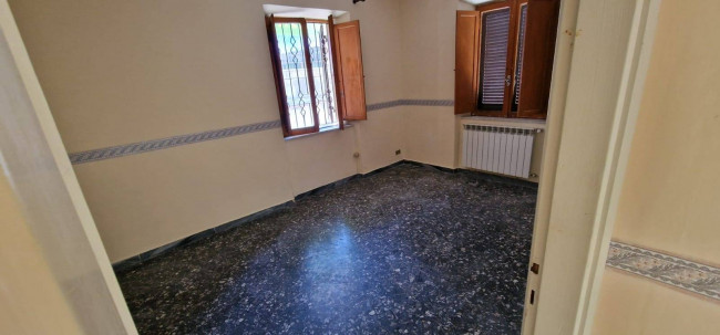 Appartamento in vendita a Toffia