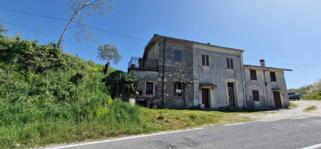 Appartamento in vendita a Torricella in Sabina