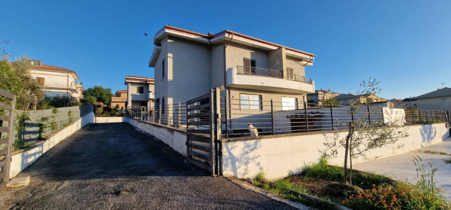 Villa in vendita a Poggio Moiano