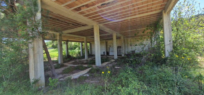 Rustico in vendita a Scandriglia