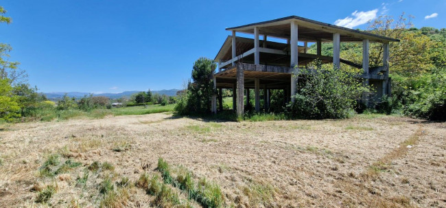 Rustico in vendita a Scandriglia
