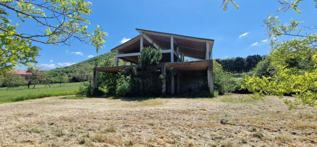 Rustico in vendita a Scandriglia