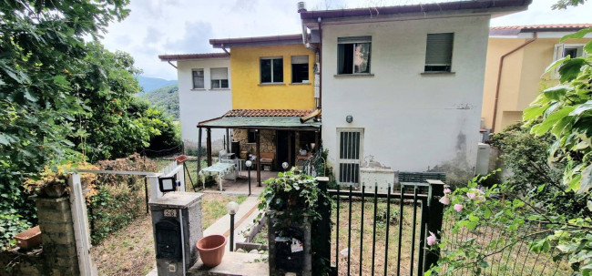 Villette a schiera in vendita a Scandriglia