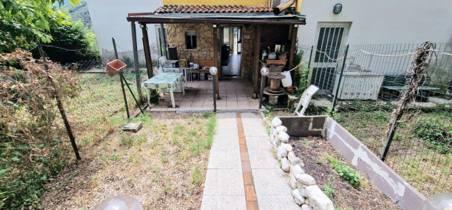 Villette a schiera in vendita a Scandriglia