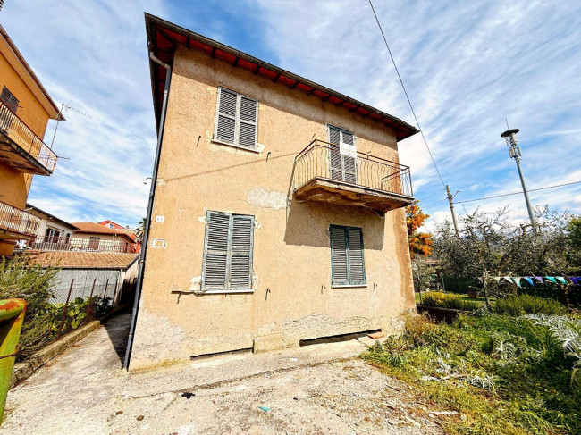 Casa singola in vendita a Rieti